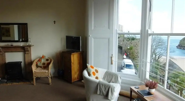 St Catherines 2 Flat 3, Забронировать Отель Тенби 