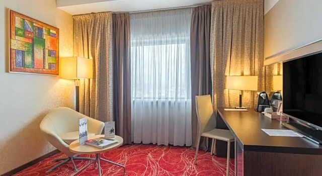 Номер Ramada Sibiu Hotel