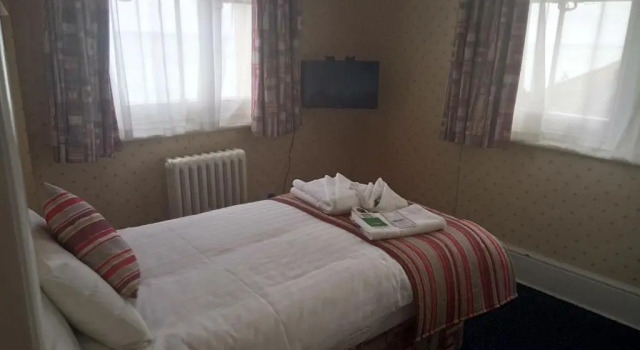 Номер Standard Queens Hotel