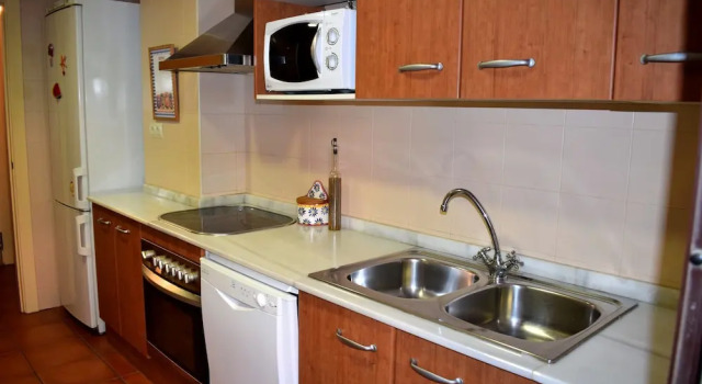 Апартаменты Confortable Bajo Marina Sant Jordi