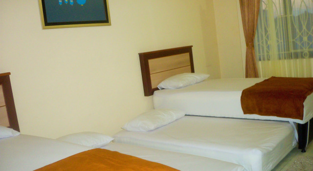 Cabin Hotel Sutomo