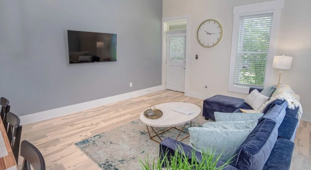 Incredible New 3br/2ba Near Downtown, Забронировать Апартаменты/квартира Сан-Антонио Bexar County, рядом с Башня Америк