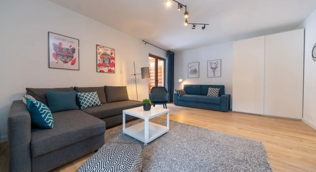 Люкс Deluxe с балконом и с видом на горы RentPlanet - Apartamenty Szrenica