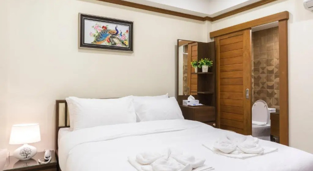 Suthep Home & Hostel