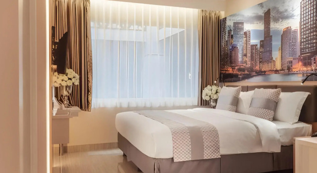 Grand Viveana Hotel