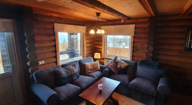 Коттедж Akureyri Log Cottage