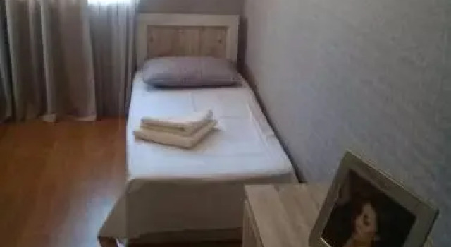Lizi House, Book Hotel Dzelkviani Kutaisi