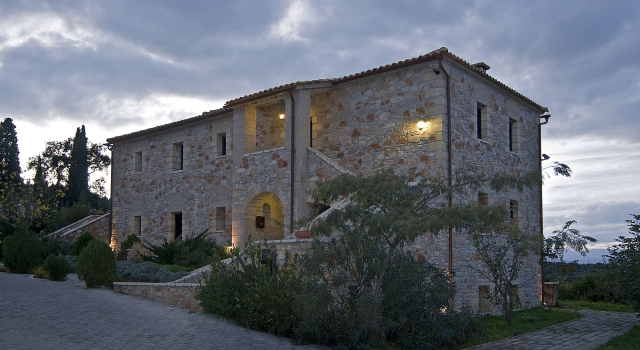 Klymeni Traditional Homes