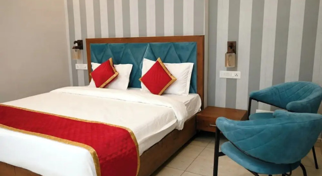 Двухместный номер Standard с видом на город Goroomgo Singla Residency Kangra