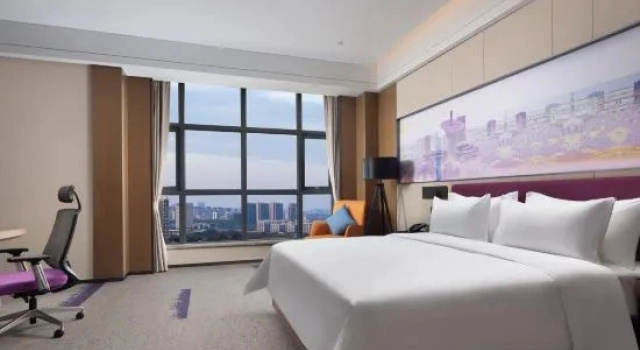 Двухместный люкс Hampton by Hilton Wuhan Guanggu First Road