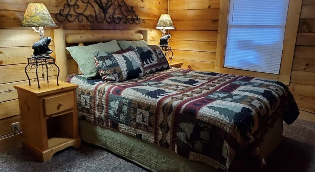Номер Standard ER246 - The Getaway Great Location - Close To Town! 2 Bedroom Cabin by RedAwning