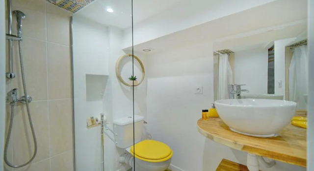 Студия #31 Comfy place in the Old Town Balcony & AC 2Min to Beach