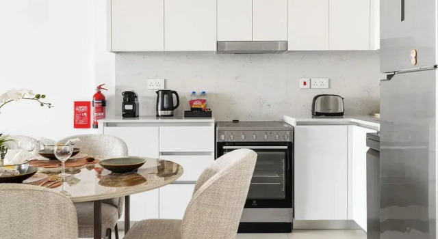 Stylish 1BR with Burj Al Arab View