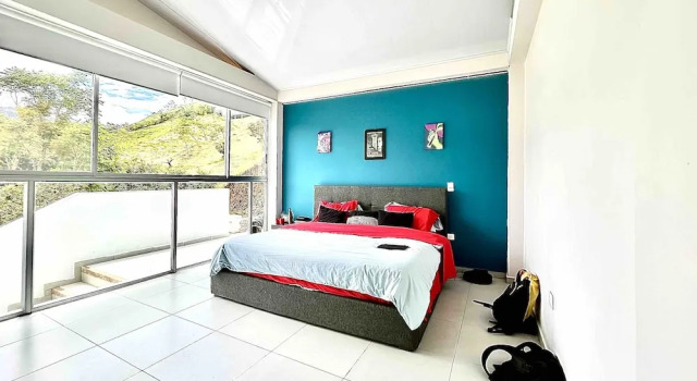 Коттедж Luxury La Vista EcoHouse