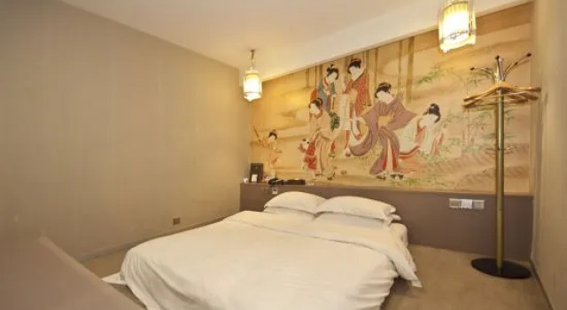 Люкс Deluxe Jiu Tian Fashion Hotel