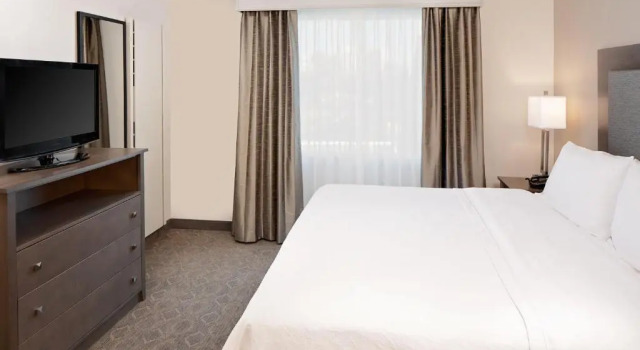 Люкс с 2 комнатами Homewood Suites by Hilton Dallas Market Center
