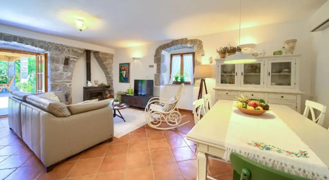 Holiday Home Lavanda, Prenota Appartamento Hotel a Isole Quarnerine con parcheggio, Parcheggio