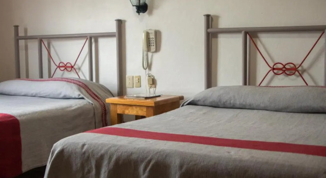 Четырёхместный номер Standard Hotel Posada el Cid