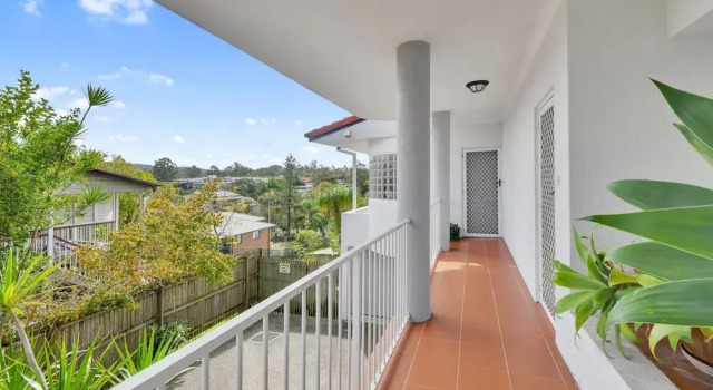 Tranquil 3-bed Unit With Lush Garden Views, 예약 아파트 브리즈번 Brisbane Region
