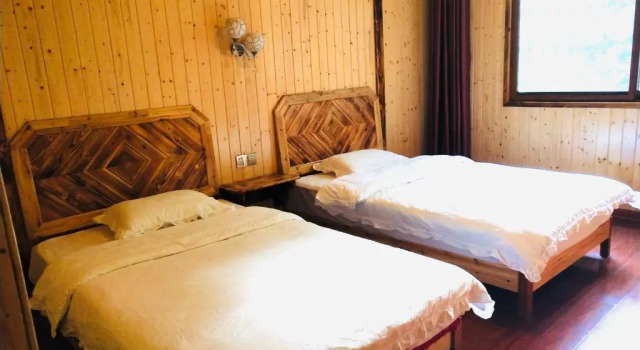 Tongfu inn, Rezerwuj Hotel Wulingyuan Zhangjiajie