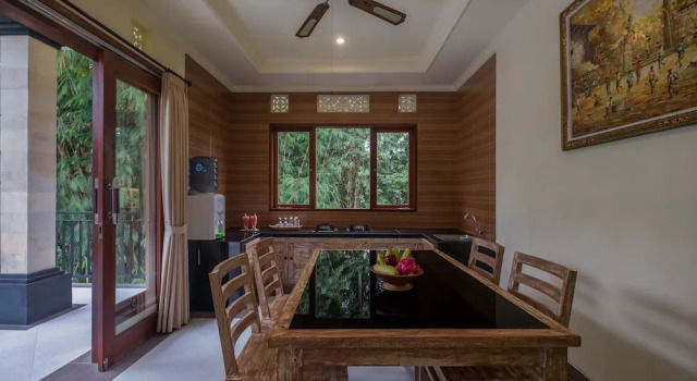 Вилла Puri Astina Villa