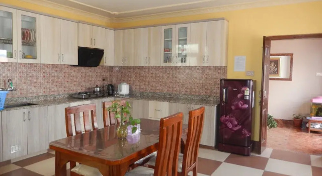 Двухместный номер Standard с балконом Shine Nepal Homestay