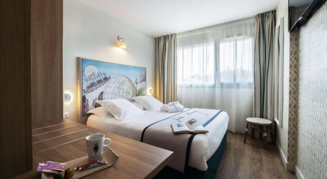 Четырёхместный семейный номер Standard Hôtel Jules Verne Biarritz