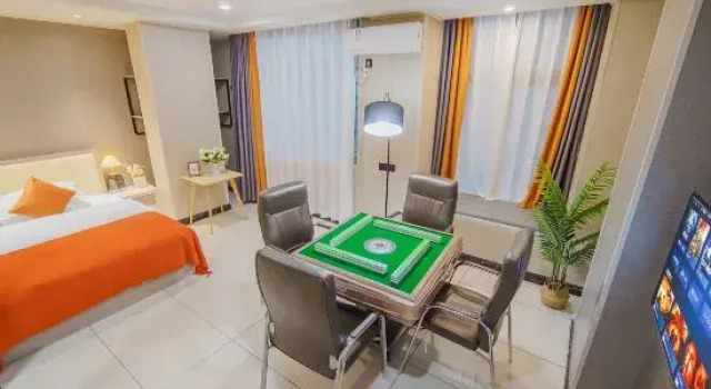 Люкс Puning Shihai Business Apartment