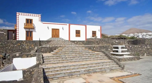 Коттедж Casa Rural Hero With 5 Bedrooms and 4 Bathrooms