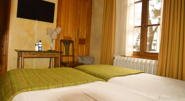 Hotel Du Clocher, Забронировать Отель Chamonix City Centre Шамони-Монблан