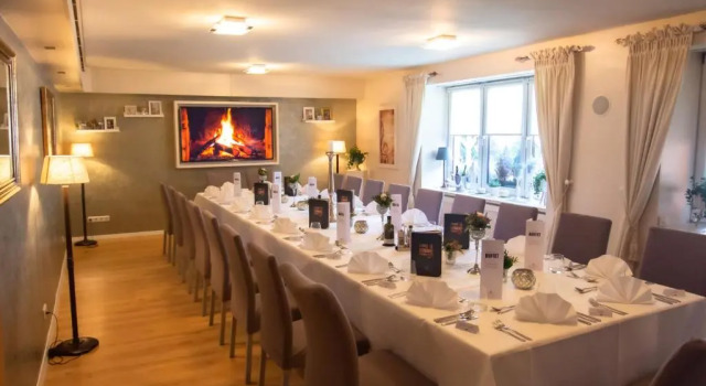 Hotel Röhrsdorfer Hof, 预订 酒店 开姆尼茨 萨克森州