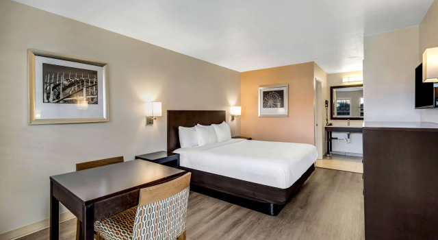 Двухместный номер Standard Comfort Inn Beach Boardwalk