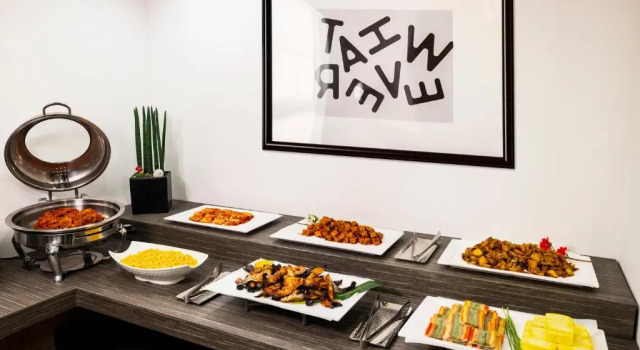 Run of House Plea De Blanc Hotel & Residence