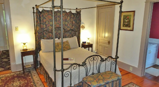 Ivy Bed and Breakfast, Забронировать Отель Уоррентон Северная Каролина