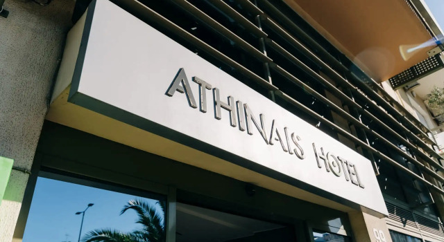 Athinais Hotel