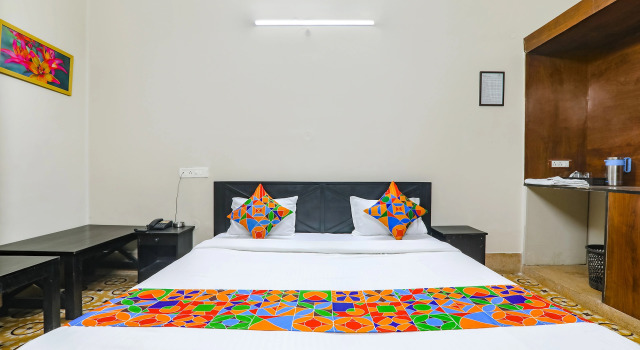 Номер Deluxe FabHotel Harmony
