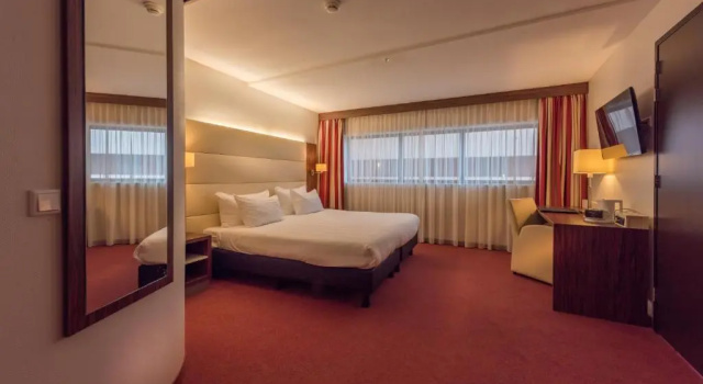 Люкс Van der Valk Hotel Rotterdam - Blijdorp