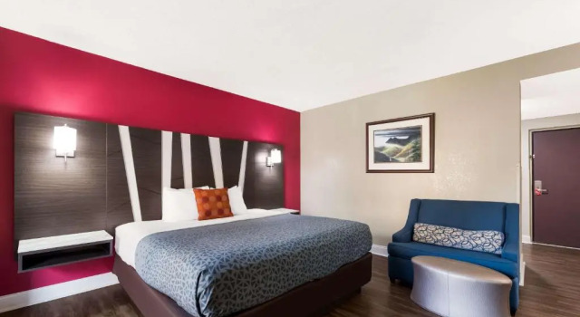 Номер Standard Econo Lodge Inn & Suites on the River