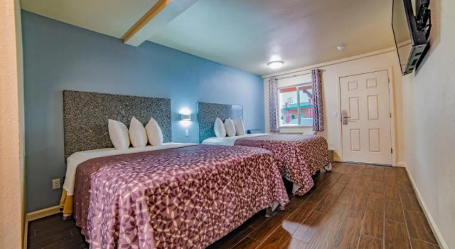 Номер Deluxe Turlock Inn