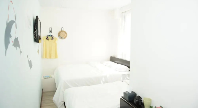 Трёхместный семейный номер Standard ALOHAS Hostel