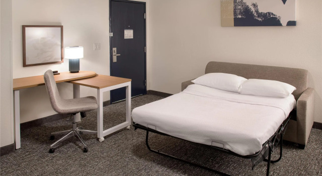 Двухместный люкс Spark by Hilton St Robert Fort Leonard Wood