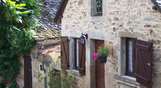 Gites de la Bastide Najac, Rezerwuj Hotel Najac Aveyron