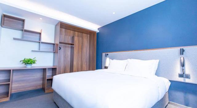 Holiday Inn Express Harbin Nangang, Book Hotel Hoteller i Harbin med parkering, nær Hongbo Square, Parkering