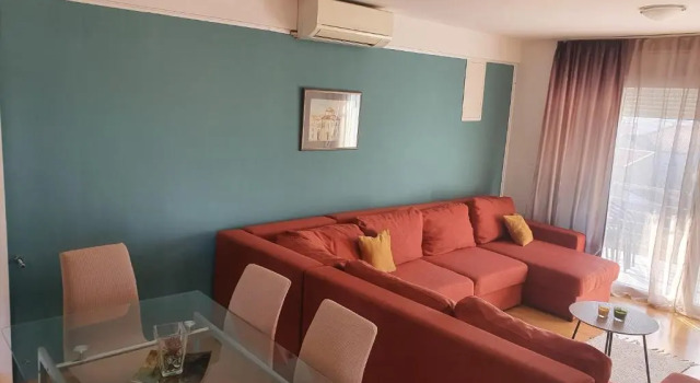 Апартаменты Cozy Two-Bedroom Apartment