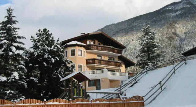 Коттедж Ferienhaus Bergblick