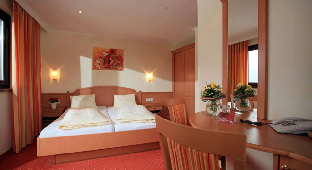 Landhotel Lechner, Забронировать Отель Отели Тироля 3 звезды, 3*