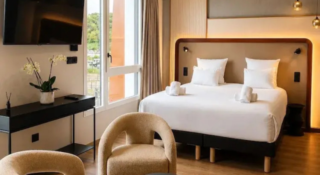 Полулюкс Campanile PRIME - Smart Lyon Chaponost