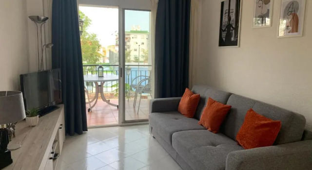 Апартаменты Tres Hermanos - Spacious modern 2 bedroom apartment