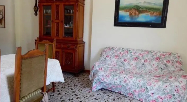 M75 - Marcelli, trilocale con ampio giardino, Rezervovat Hotel Marcelli 