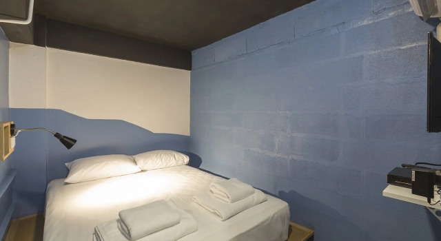 Fun Hostel Phuket Patong - Adults Only, Забронировать Хостел Хостелы Южного Таиланда, Хостел